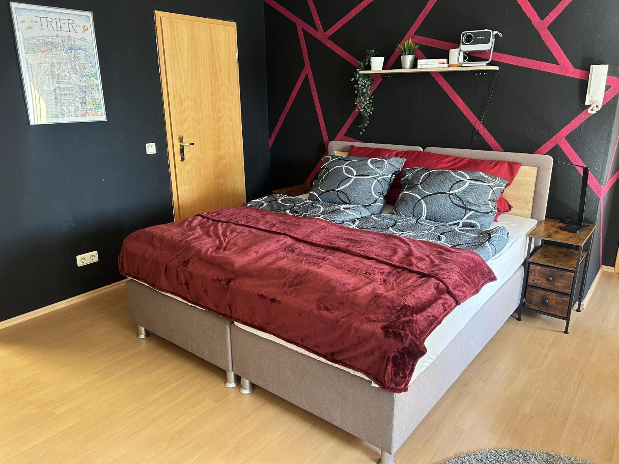 Zentrale Ferienwohnung Trier-Euren Mit Heimkino, Kueche, Wallbox & Kostenlose Fahrraeder Exteriér fotografie